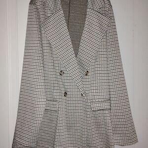 Maurices Black and White Houndstooth Coat